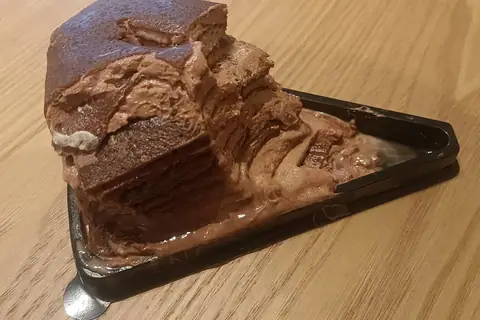 La Creme Patisserie photo 2